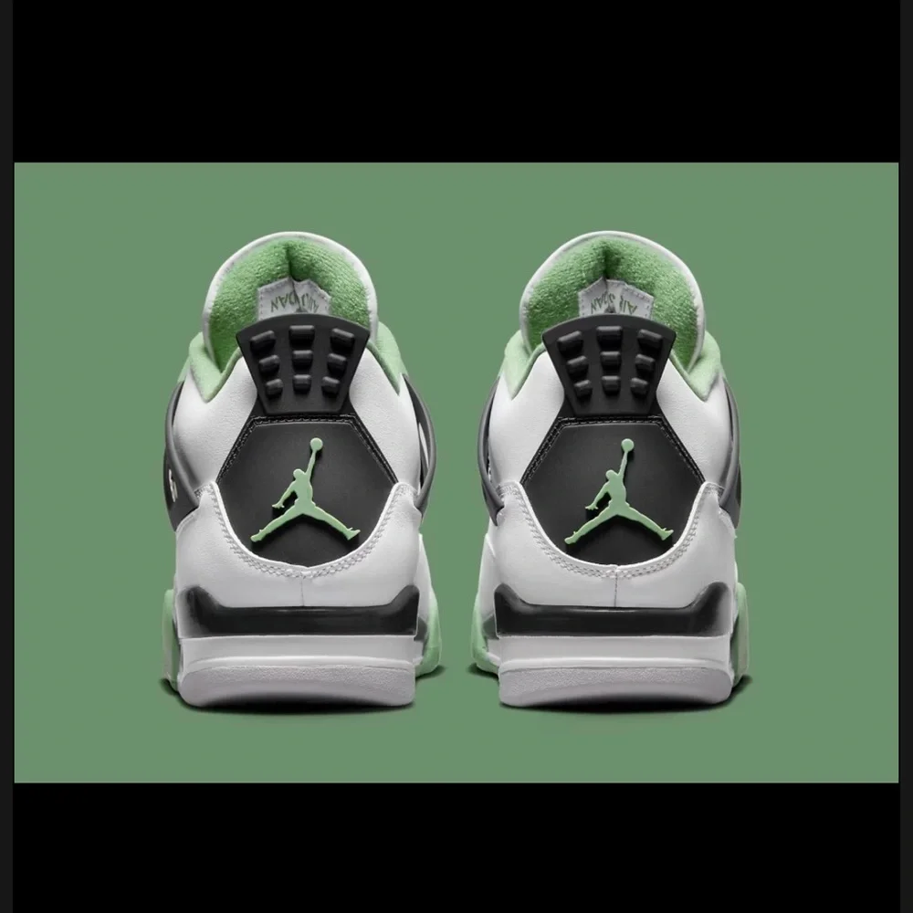 ❌SOLD❌ Air Jordan 4 Retro “Oil Green” sneakers, New in Box, M7 / W8.5 - Picture 8 of 13
